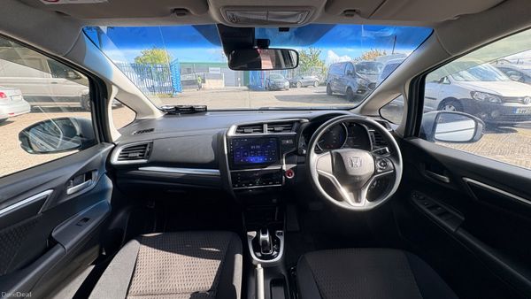 Honda Fit 1.5 Hybrid Petrol 2018 NEW NCT 400643120