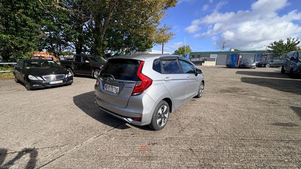 Honda Fit 1.5 Hybrid Petrol 2018 NEW NCT 400643126