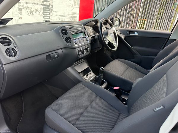 Volkswagen Tiguan 2.0TDI NCT LOW KMS 400649356