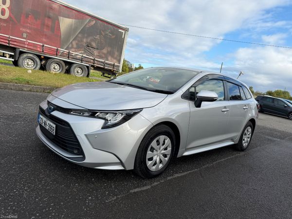 Toyota Corolla Touring 2023 400669938