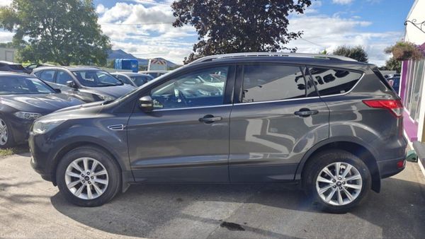 Ford Kuga 2.0TDCI 120PS Titanium 400674094