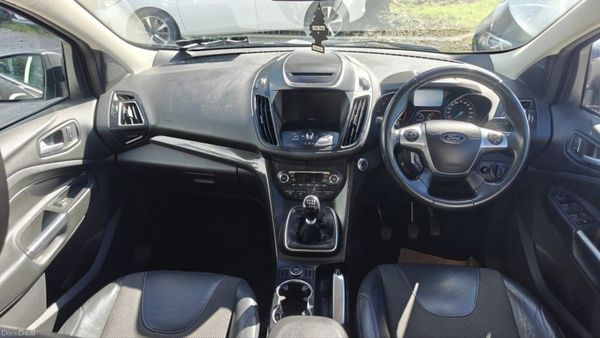 Ford Kuga 2.0TDCI 120PS Titanium 400674102
