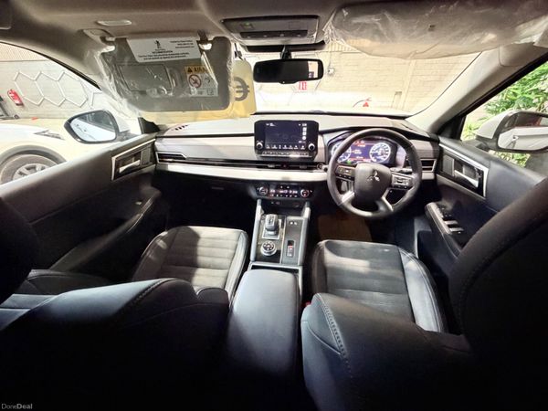2023 Mitsubishi Outlander 2.4 Plug in hybrid 400633902