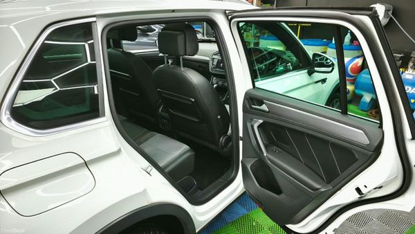 VW Tiguan R-Line 2017 AA Approved 1 Year Warranty 400746732
