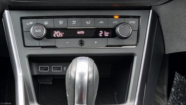 2018 VOLKSWAGEN POLO 1.0L AUTO *parking sensors* 400748548