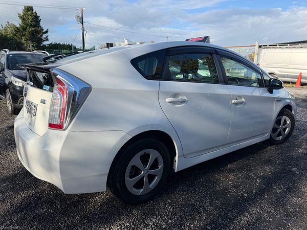 Toyota Prius Hybrid Automatic 400749818