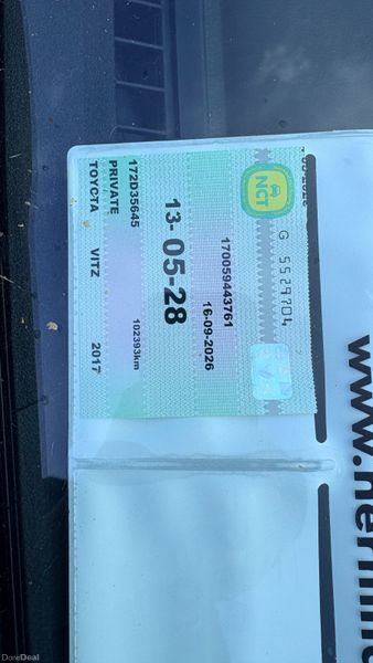Toyota Vitz 1.5 Hybrid Petrol Auto 2017 400753044