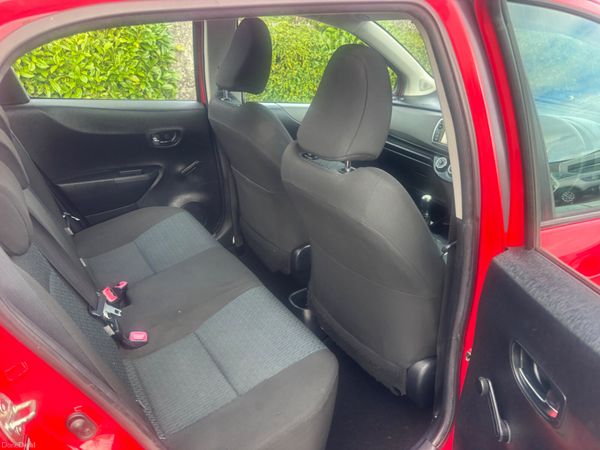 Toyota Yaris 2012 IMMACULATE 400753496