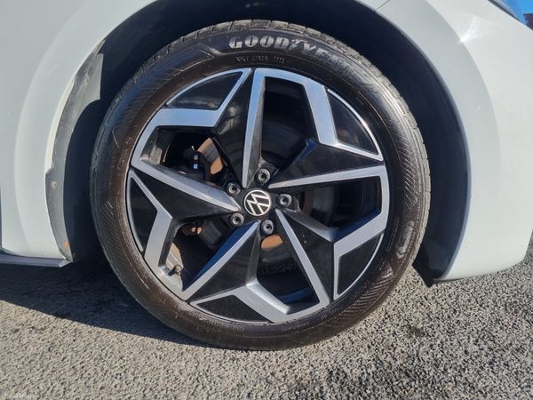 Volkswagen ID.3 2020.  COMES NEW NCT 400754946