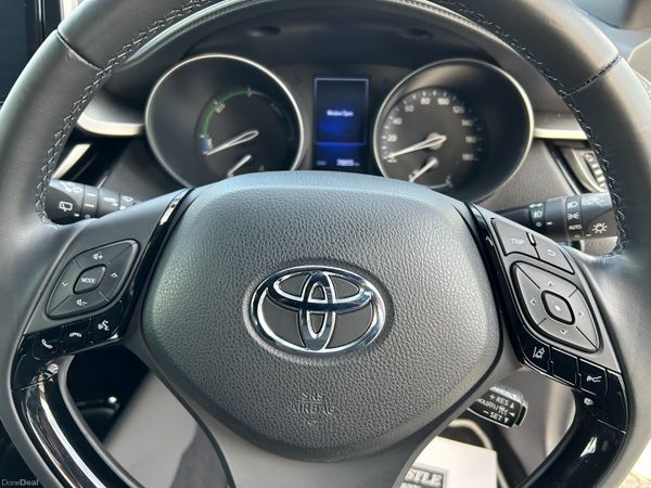 TOYOTA CHR 2019, 1.8 HYBBRID AUTO HIGH SPEC LOW KM 400767596