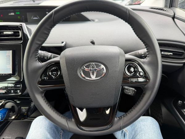 2020 TOYOTA PRIUS HYBRID 400771058