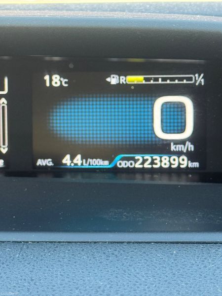 2017 Toyota Prius 1.8 HYBRID LUXURY MODEL 400704892