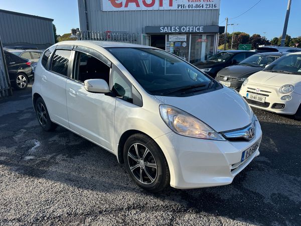 Honda Fit /Jazz petrol Hybrid Auto petrol 400737938