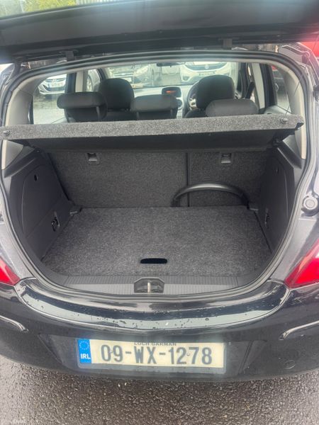 Opel Corsa 2009 400837336