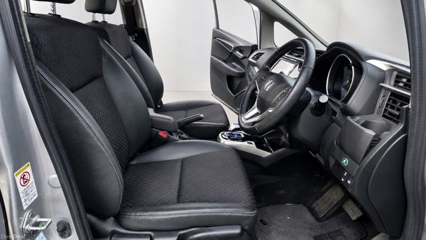 Honda Fit 1.5L Hybrid | L-Package | **Lowe Mileage 400839844