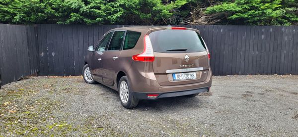 10 GRAND SCENIC .. 7 SEATS.. 1.5 DCI.. NCT 04/27 400940394