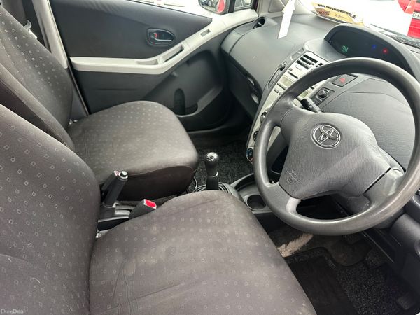 Toyota Yaris 1.0 Petrol NCT TAX LOW KMS 400941686