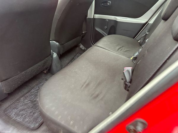 Toyota Yaris 1.0 Petrol NCT TAX LOW KMS 400941716
