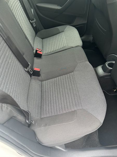 2014 Volkswagen Polo | Automatic 400948768