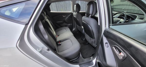 11 HYUNDAI IX35..LOW KM..NCT TODAY..VERY CLEAN 400949202