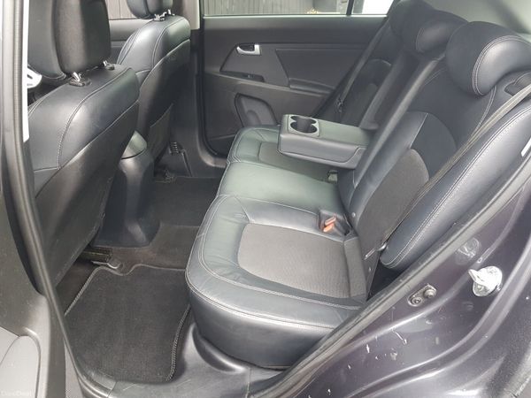 141 SPORTAGE.. NCT 08/27.. LEATHER 400954510