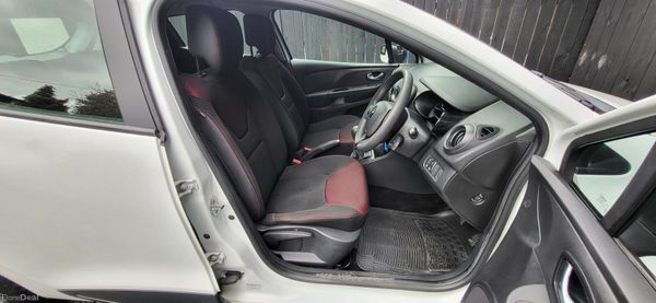 152 CLIO.. NCT 05/27..1 YEAR WARRANTY .. LOW KMS 400955752
