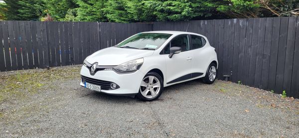 152 CLIO.. NCT 05/27..1 YEAR WARRANTY .. LOW KMS 400955736