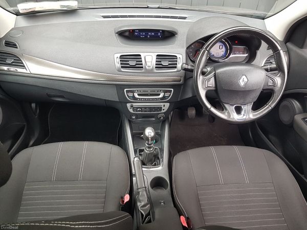 161 FLUENCE.. V LOW KM. YEAR WARRANTY.. NCT09/27 400960034