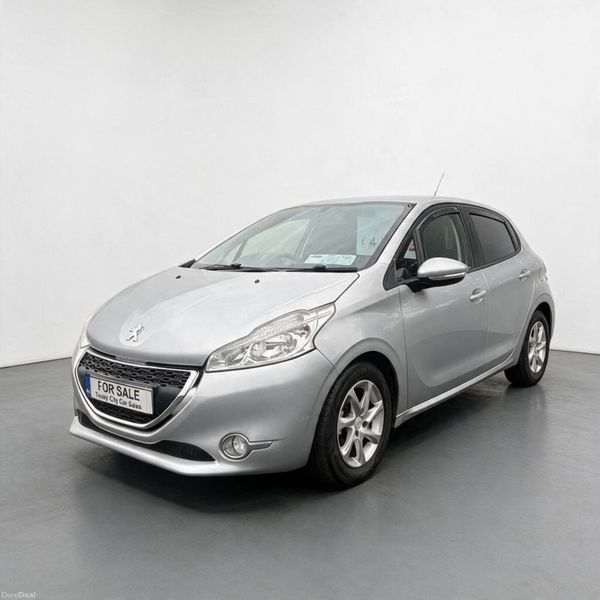 Peugeot 208 Hatchback, Petrol, 2014, Silver