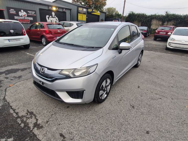 2014 Honda Fit 1.5L Hybrid Automatic Low Mileag 400988294