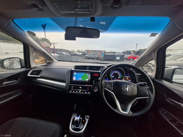 2014 Honda Fit 1.5L Hybrid Automatic Low Mileag 400988298