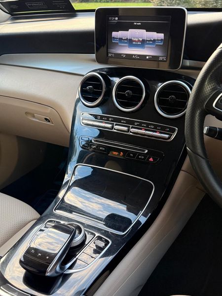 Immaculate 2018 Mercedes-Benz GLC220d 4Matic! 400914790