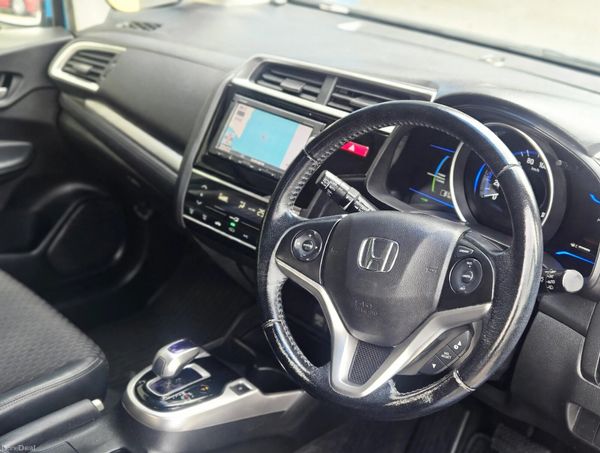 2015 HONDA FIT HYBRID L PKG☆ 400919660