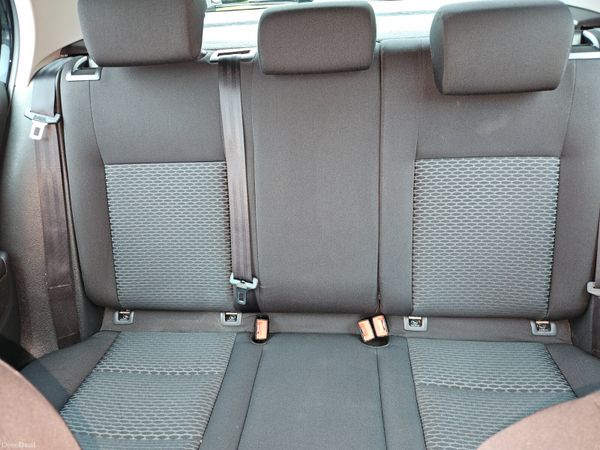 Volkswagen Golf 2011 1.2 tsi nct 10/27 400939206
