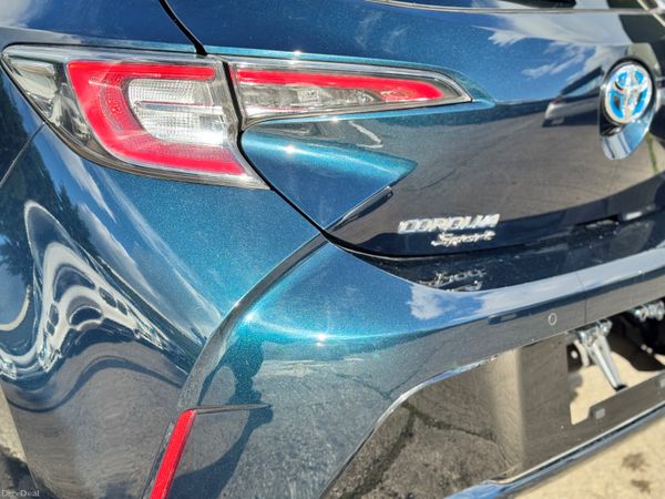 TOYOTA COROLLA SPORTS 1.8L Hybrid 2020 3 keys 401050982
