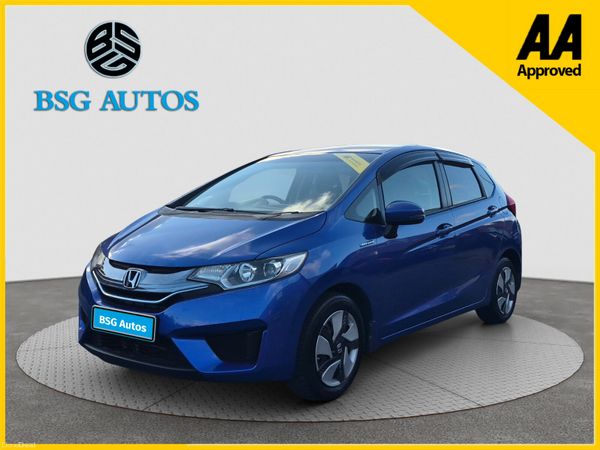 2015 HONDA FIT 1.5 HYBRID  AUTOMATIC *FINANCE* 401051800