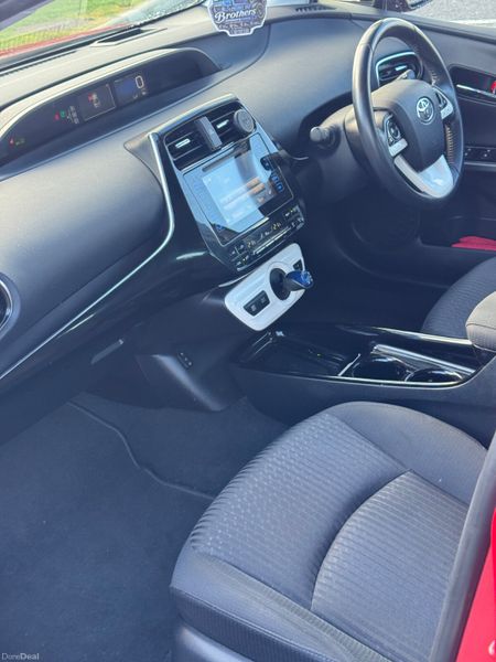 2017 Toyota Prius 1.8 HYBRID LUXURY MODEL 401071288