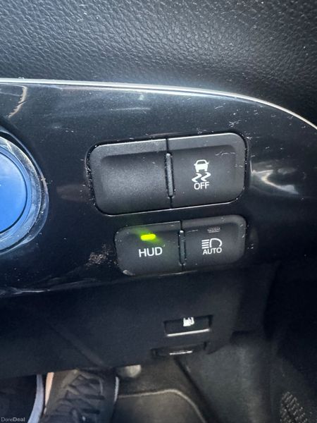 2017 Toyota Prius 1.8 HYBRID LUXURY MODEL 401071296