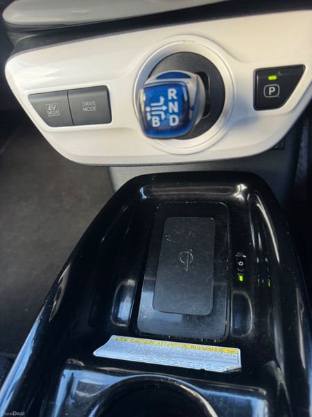 2017 Toyota Prius 1.8 HYBRID LUXURY MODEL 401071308