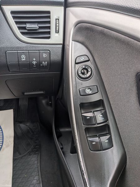 Hyundai i30 Deluxe 2017 NCT & TAX 401081402