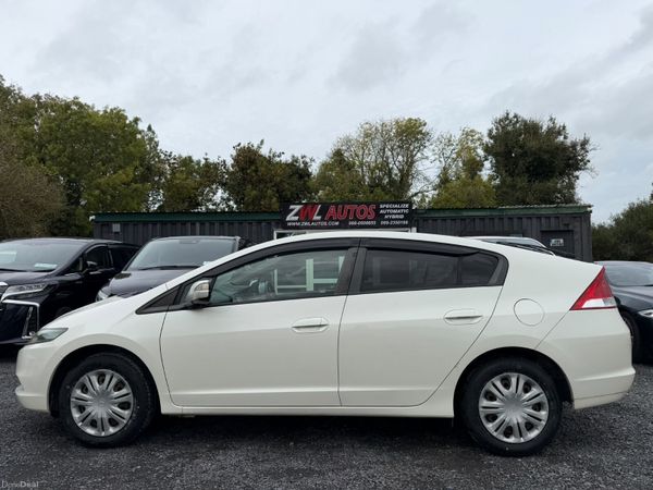 11 Honda Insight Hybrid 401092018