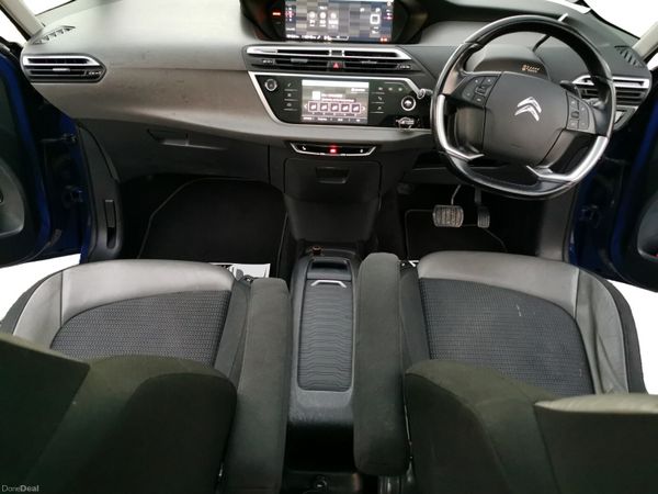 Citroen C4 2017 7 Seater Top Spec Low km 401157404