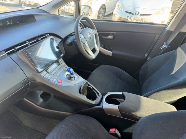 Toyota Prius 2014 401179860
