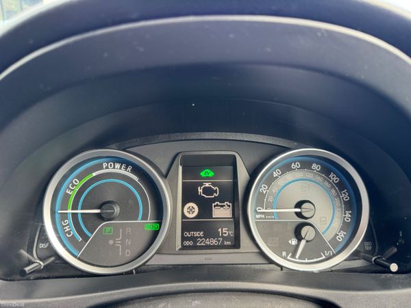 2013 Toyota Auris HYBRID | Nct & Tax | S History 401184766