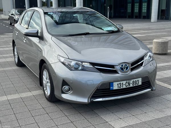 2013 Toyota Auris HYBRID | Nct & Tax | S History 401184768