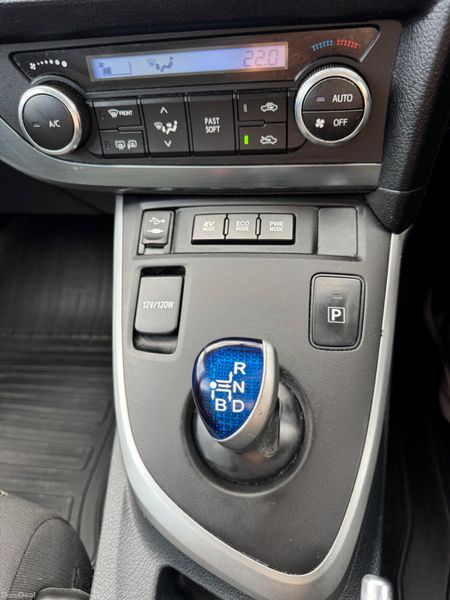 2013 Toyota Auris HYBRID | Nct & Tax | S History 401184774