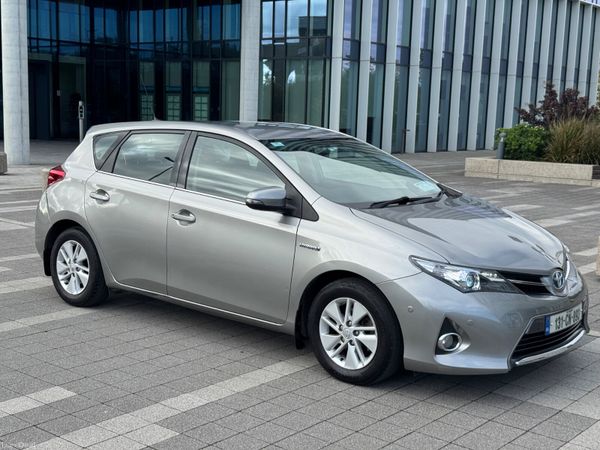 2013 Toyota Auris HYBRID | Nct & Tax | S History 401184776