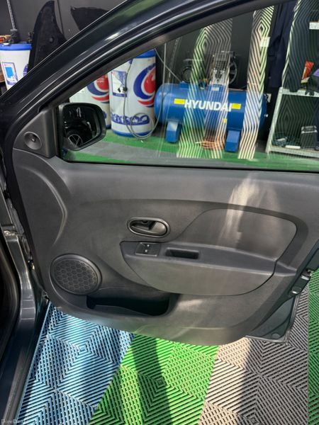 Dacia Sandero 2021 AA Approved 1 Year Warranty 401109672
