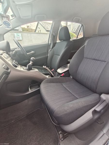 Toyota Auris 1.4 D4D NCT & TAX 401259048
