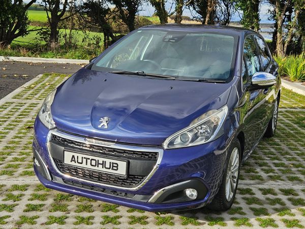 2016 Peugeot 208 Allure, 4 of 33
